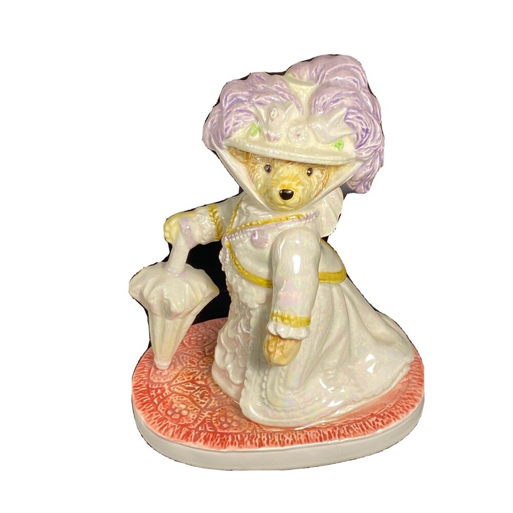 Bialosky Bear By Hummelwerk 1984 Collectible “Bearoness Von Polaris”